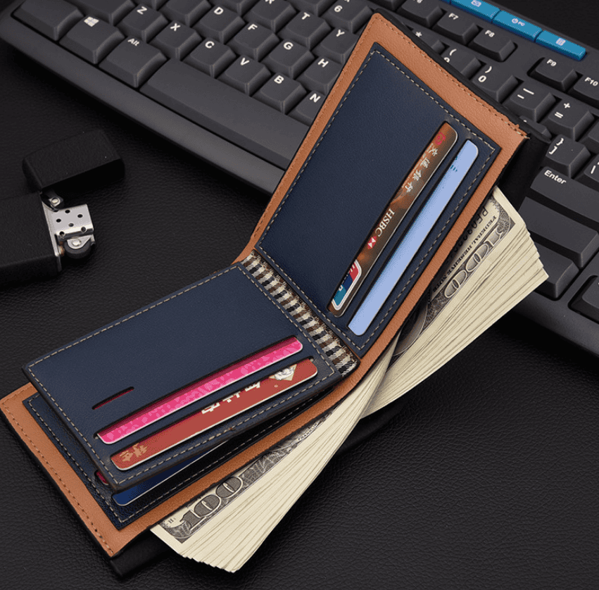 Embossed multi-card wallet - Nocturnal Nest