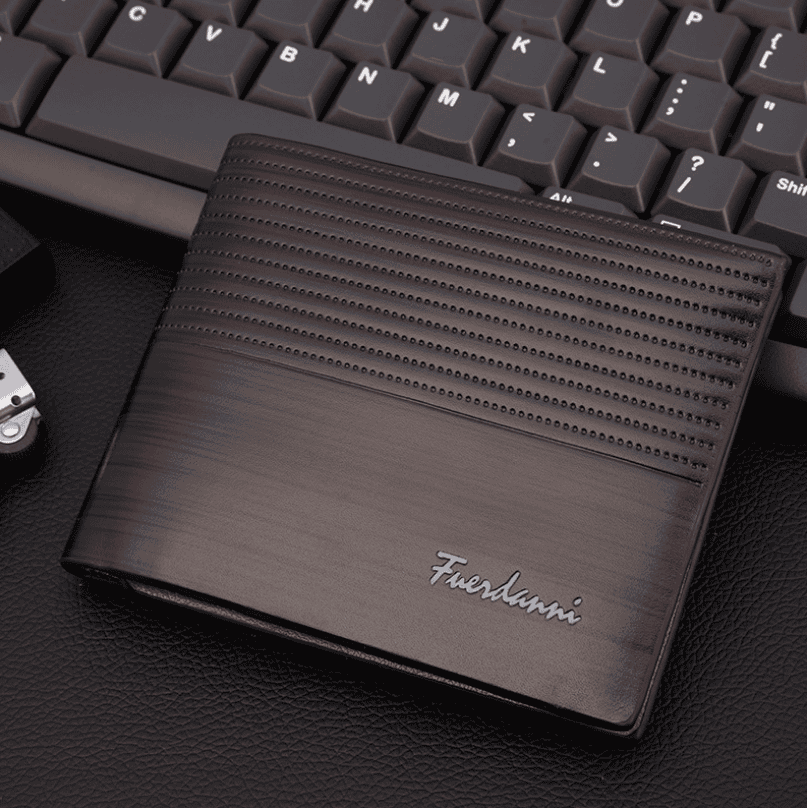 Embossed multi-card wallet - Nocturnal Nest