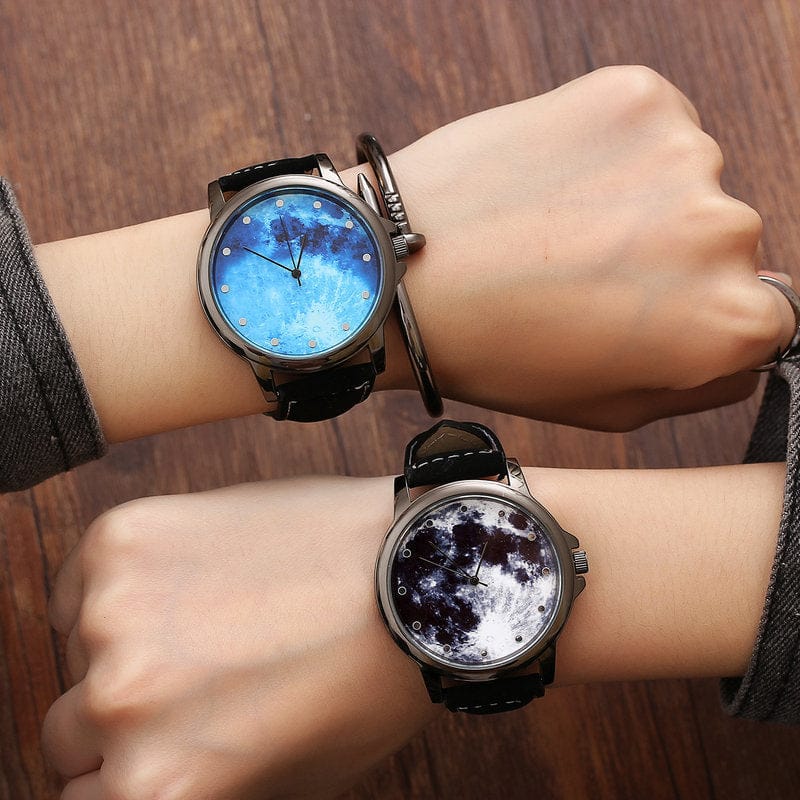 Minimalist Women Quartz Wristwatch